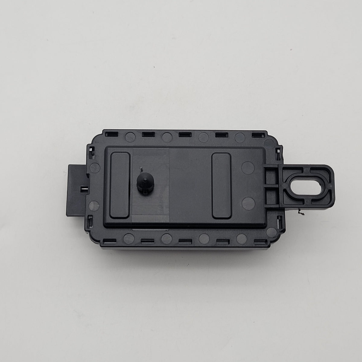 2019 - 2025 BMW G22 G26 G60 G70 X1 X2 X5 X6 X7 XM Radio Remote Receiver Module