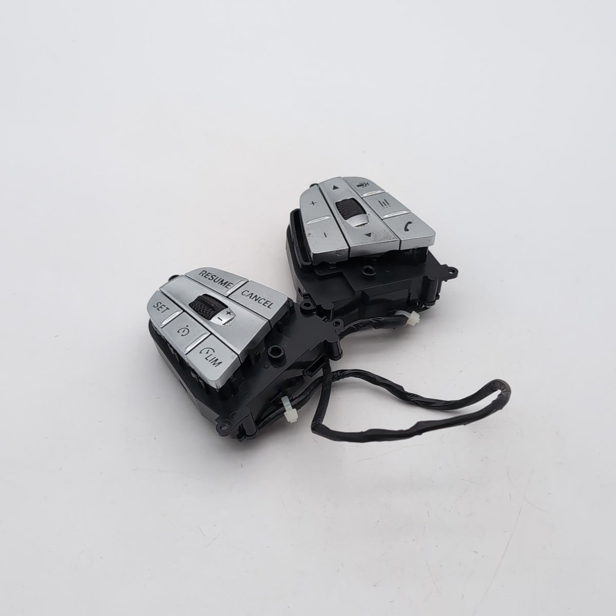 2022 2023 2024 BMW X3 G01 STEERING WHEEL MULTI FUNCTION CONTROL SWITCH OEM