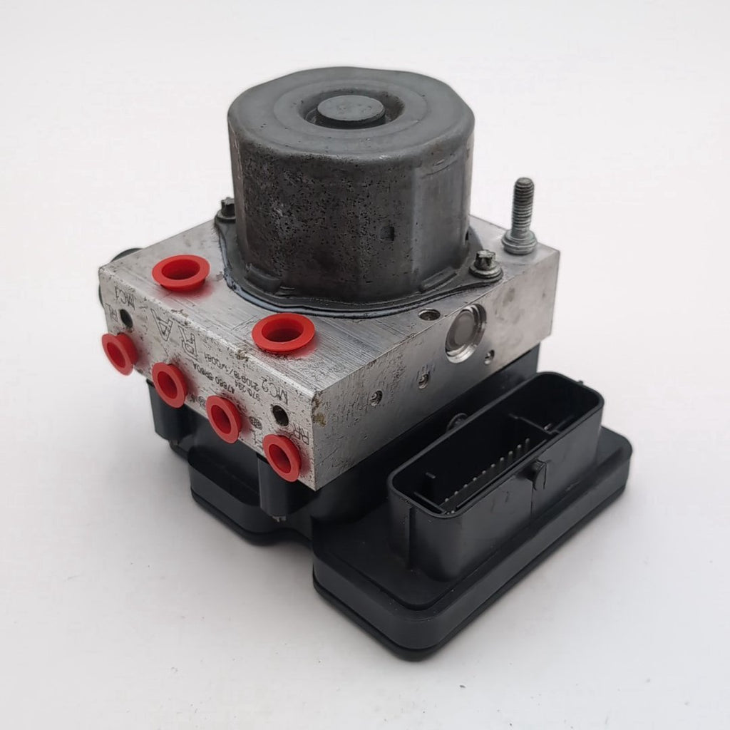 2021 2022 2023 Nissan Kicks 1.6L ABS Anti Lock Brake Pump Control 476605R00A
