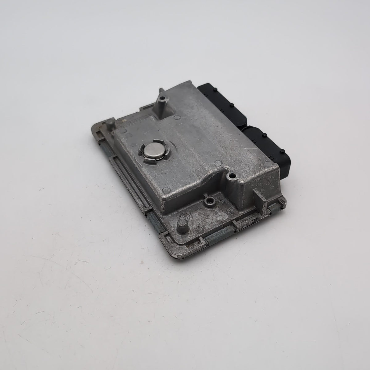 2018- 2021 BMW I3S RWD Range Extender Gasoline Engine Control Module 9469494