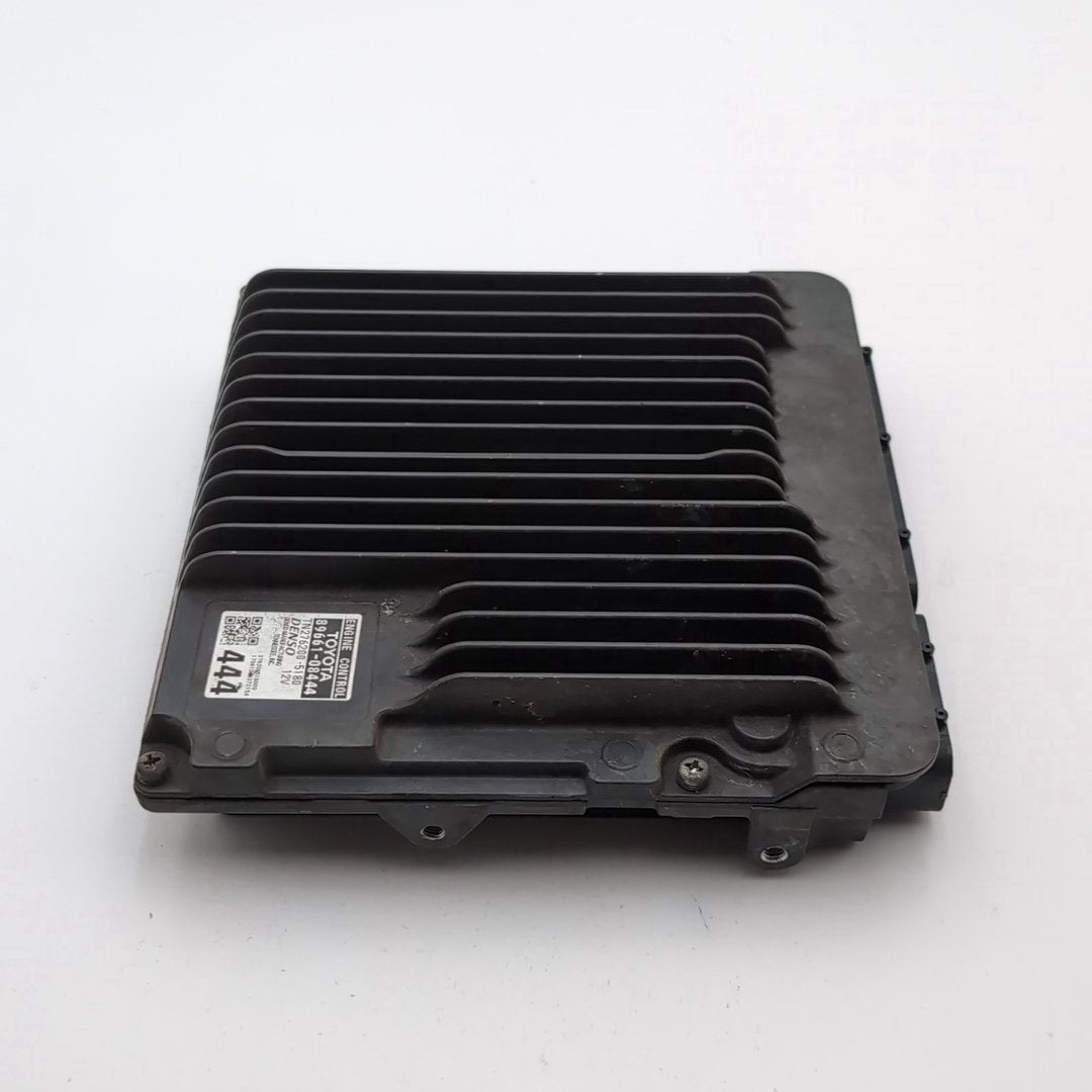 2017 Toyota Sienna 3.5L AWD Engine Computer Control Module ECU 89661-08444