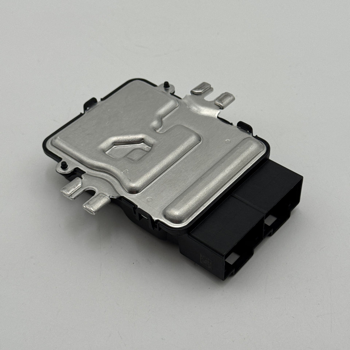 2025 2026 BMW 330i M340i G20 Fuel Pump Control Module 5B6C091