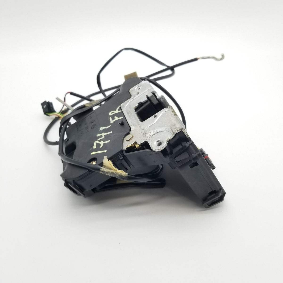 01-07 Mercedes W203 C32 AMG C320 Front Right Door Lock Latch Actuator OEM