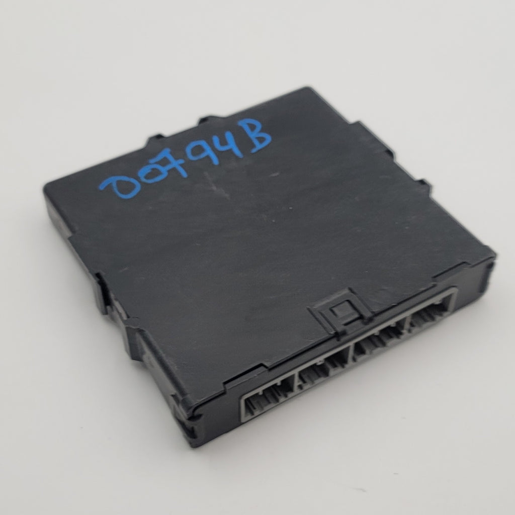 2012 TOYOTA CAMRY POWER SUPPLY CONTROL MODULE ECM ASSEMBLY 89681-06011