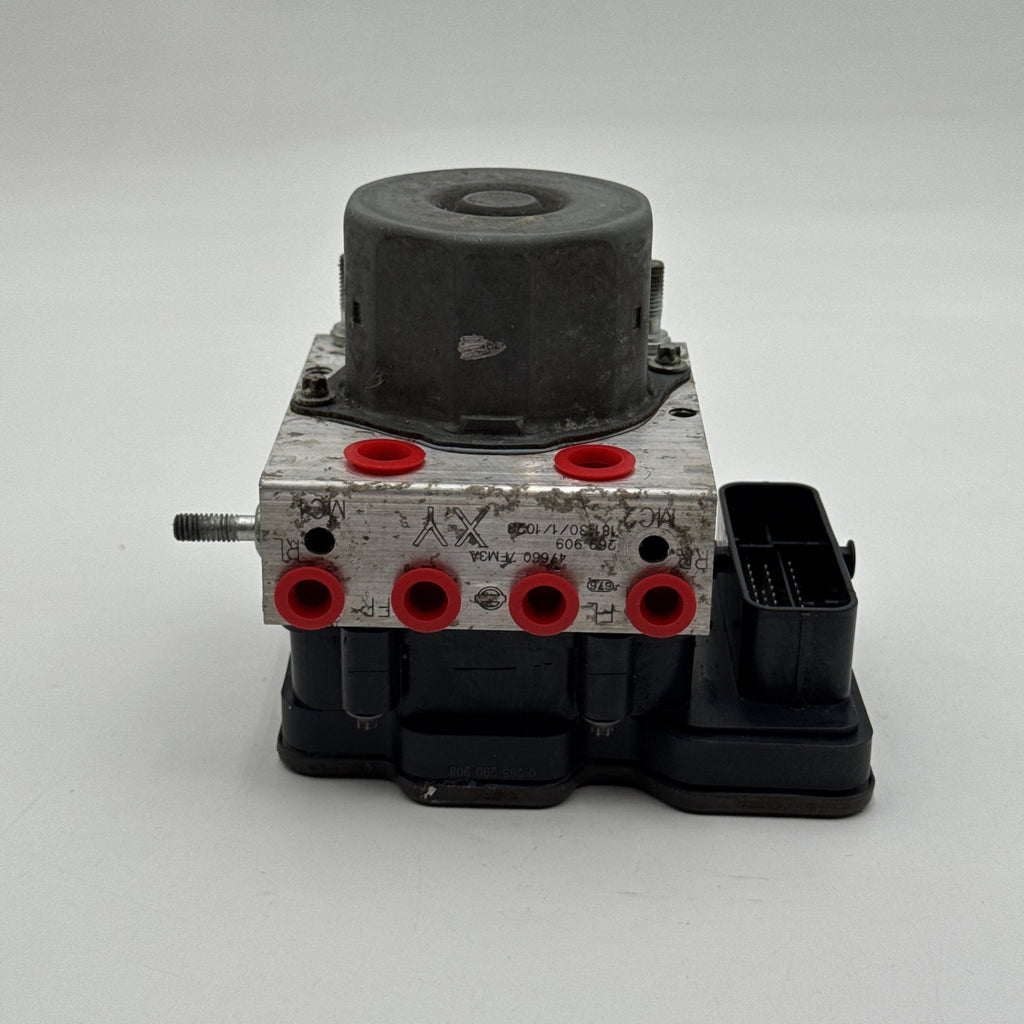 2019 Nissan Rogue 2.5L ABS Anti Lock Brake Pump Control Unit 476607FM3A