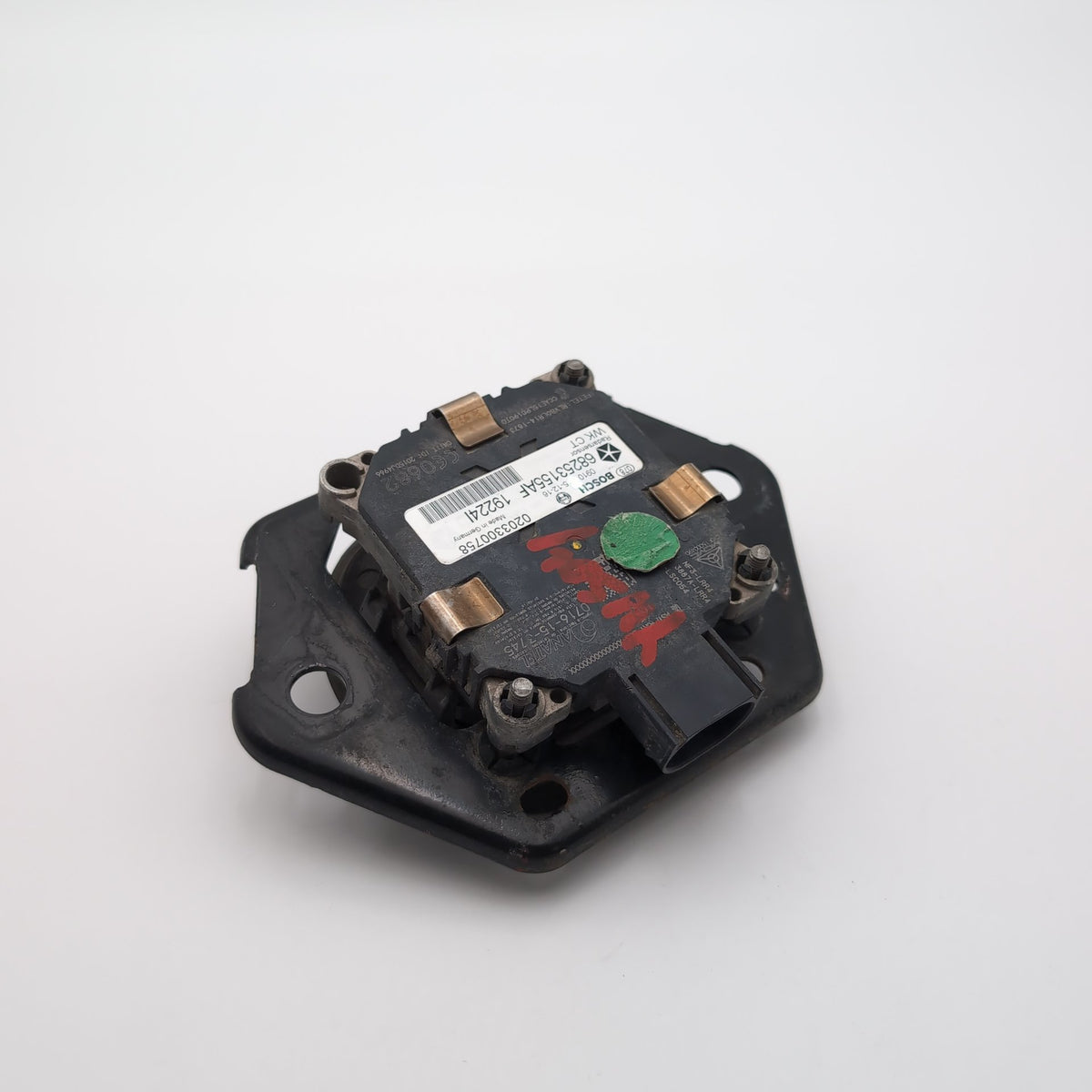 2016 2017 Jeep Grand Cherokee Adaptive Cruise Distance Radar Sensor 68253155AF