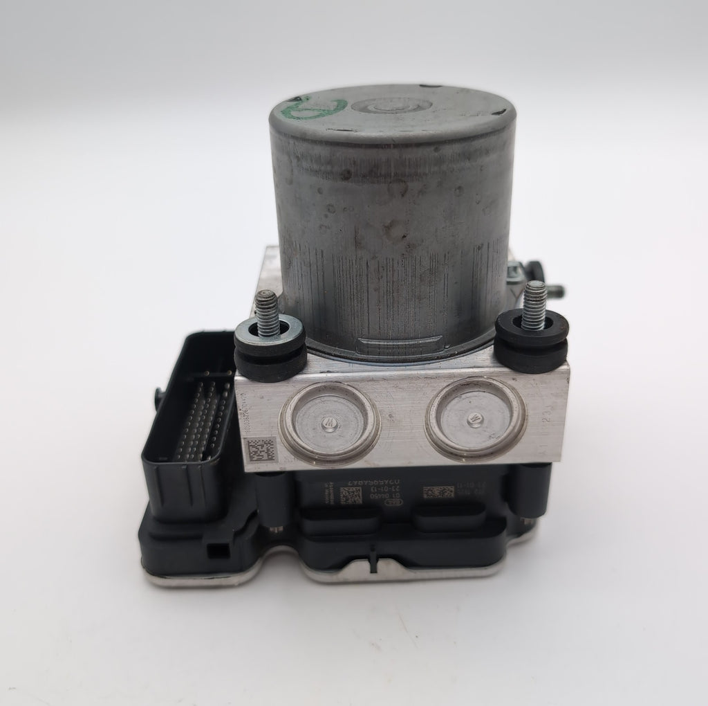 2021 2022 2023 Nissan Rogue 1.5 ABS Anti Lock Brake Pump Control Unit 476606RD1B