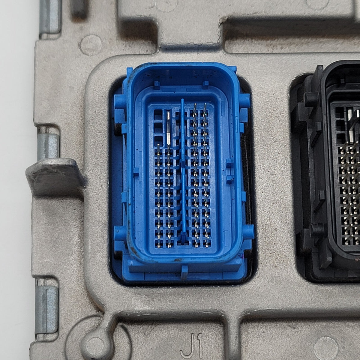 2019 2020 2021 2022 Buick Encore 1.4 AWD Engine Control Module E88 12721678