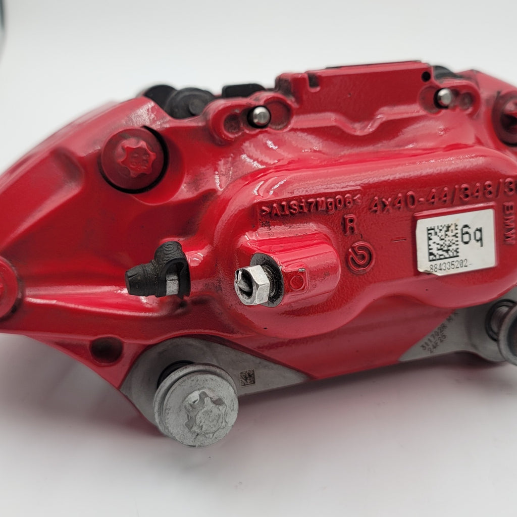2023 2024 BMW 330I G20 Front Right Brake Caliper 8844348 RED