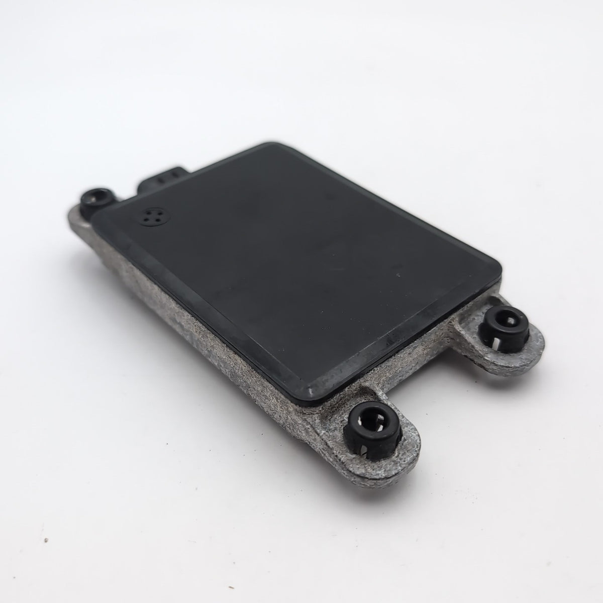 2022 2023 2024 Rivian R1S R1T Front Cruise Distance Radar Sensor PT00002001-E