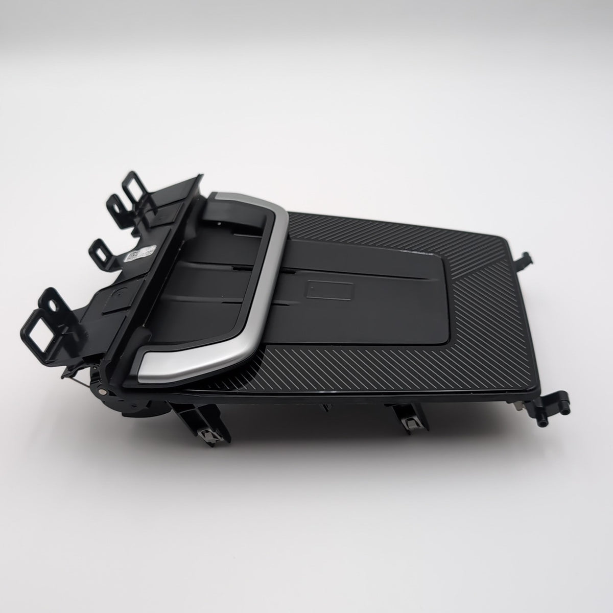 2022 2023 2024 2025 BMW X1 U11 Front Wireless Charging Pad Tray 5A623B0 5A22F51