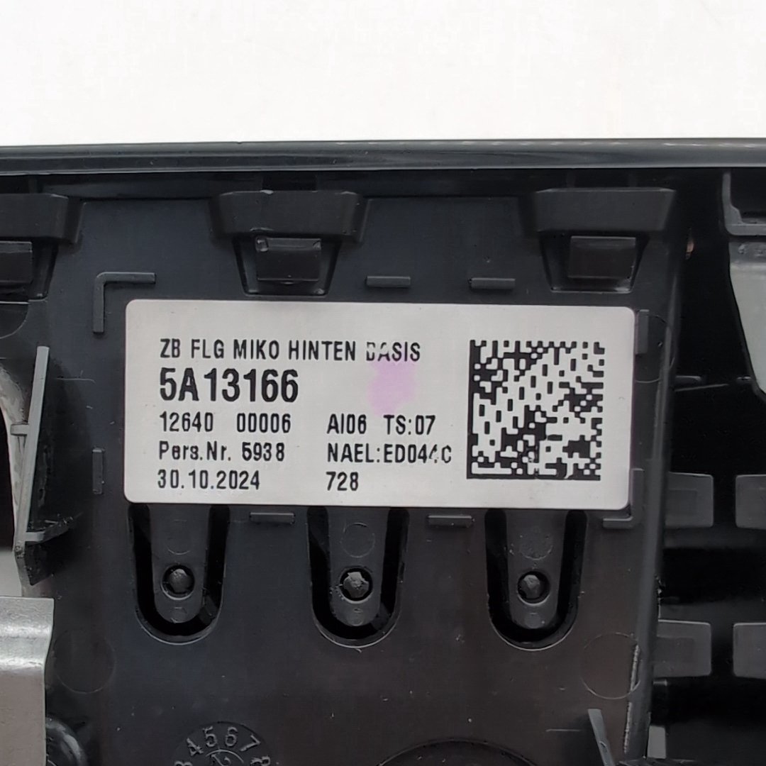 2024 2025 2026 BMW i5 530i 540i 550e G60 Rear Center Console AC Air Vent 5A13166