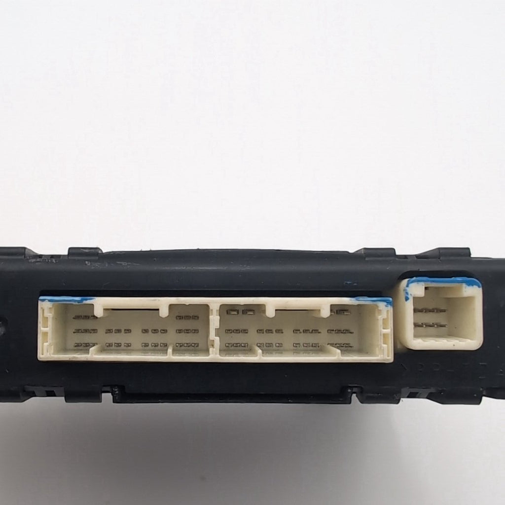 2017 2018 Toyota Prius Prime AC Air Conditioner Amplifier Module 88650-47290
