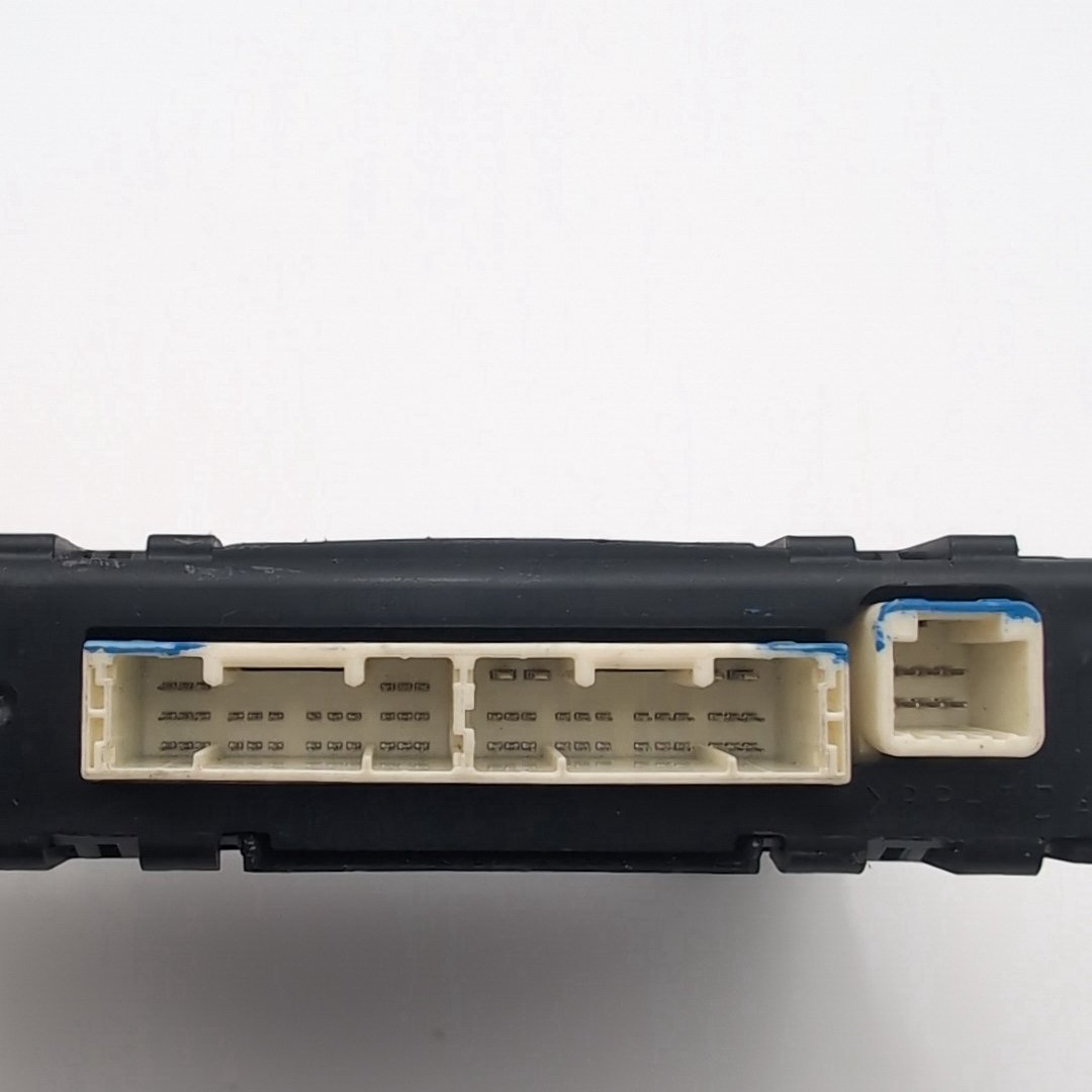 2017 2018 Toyota Prius Prime AC Air Conditioner Amplifier Module 88650-47290