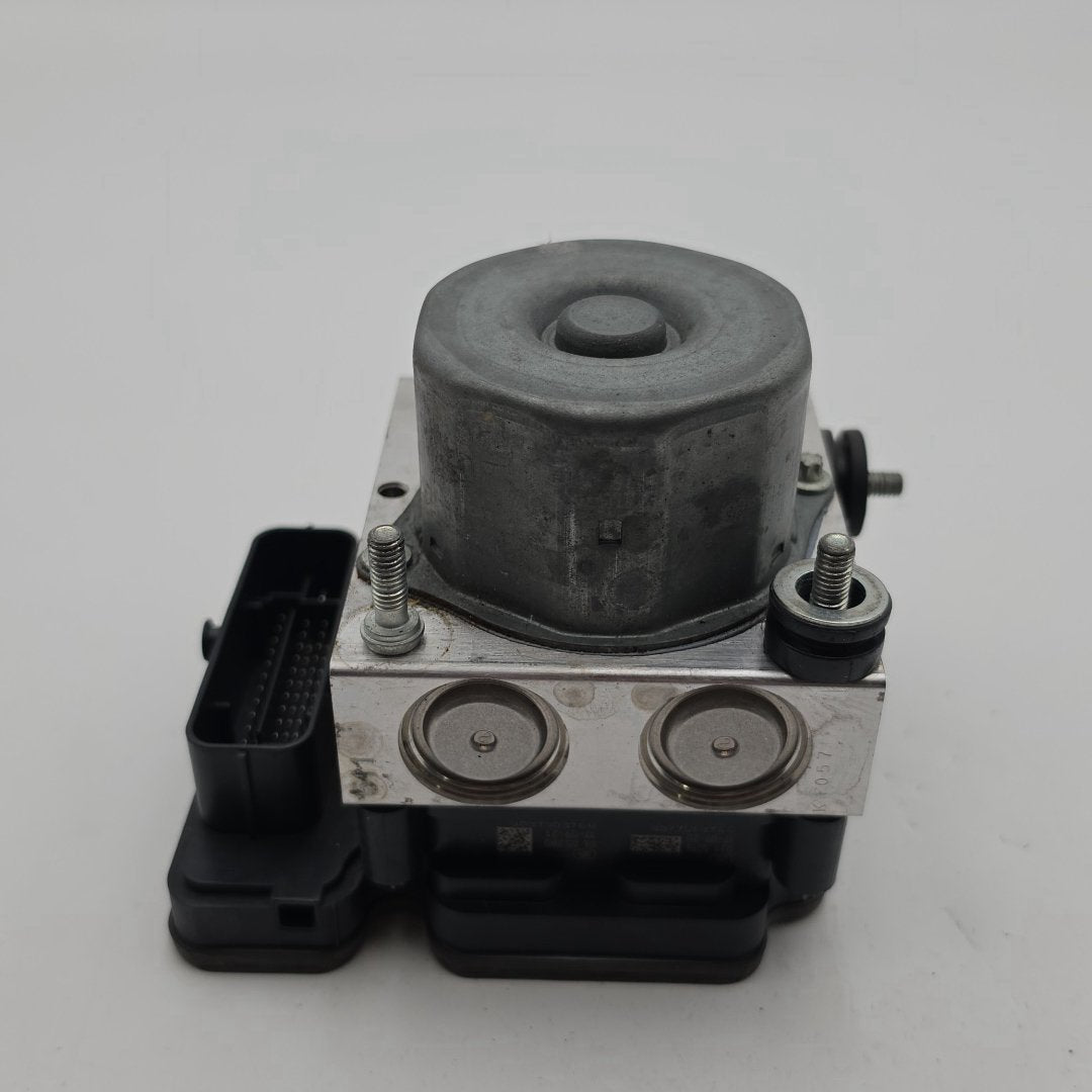 2018 Nissan Rogue 2.5L ABS Anti Lock Brake Pump 476607FW9A