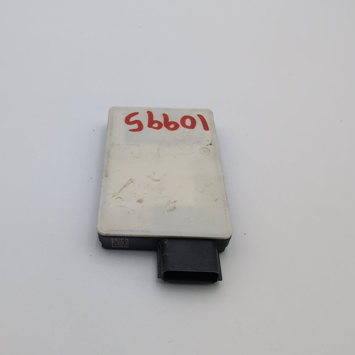 2015 - 2018 Buick Envision Rear Blind Spot Monitor Radar Sensor 23257303