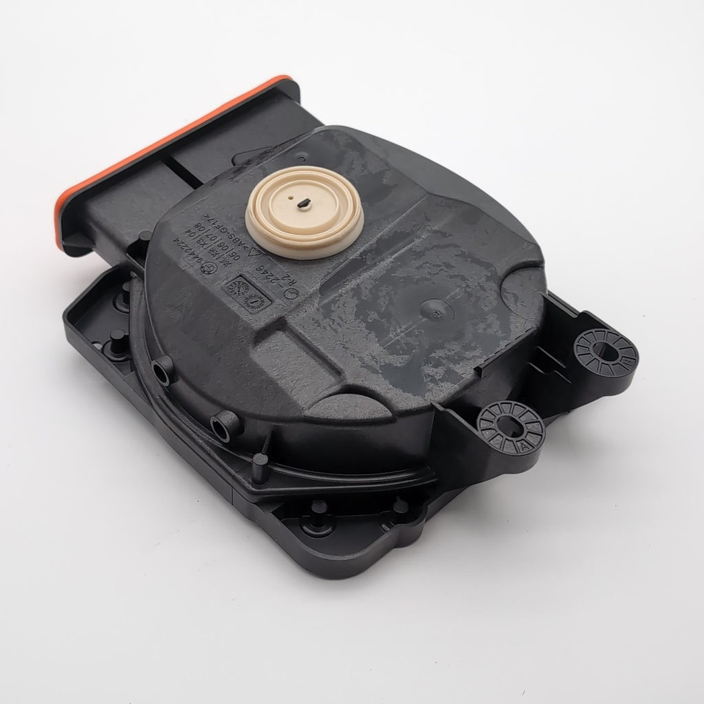2023 2024 2025 BMW X1 U11 X2 U10 Right Central Bass Speaker ALEV1 OEM 9442224