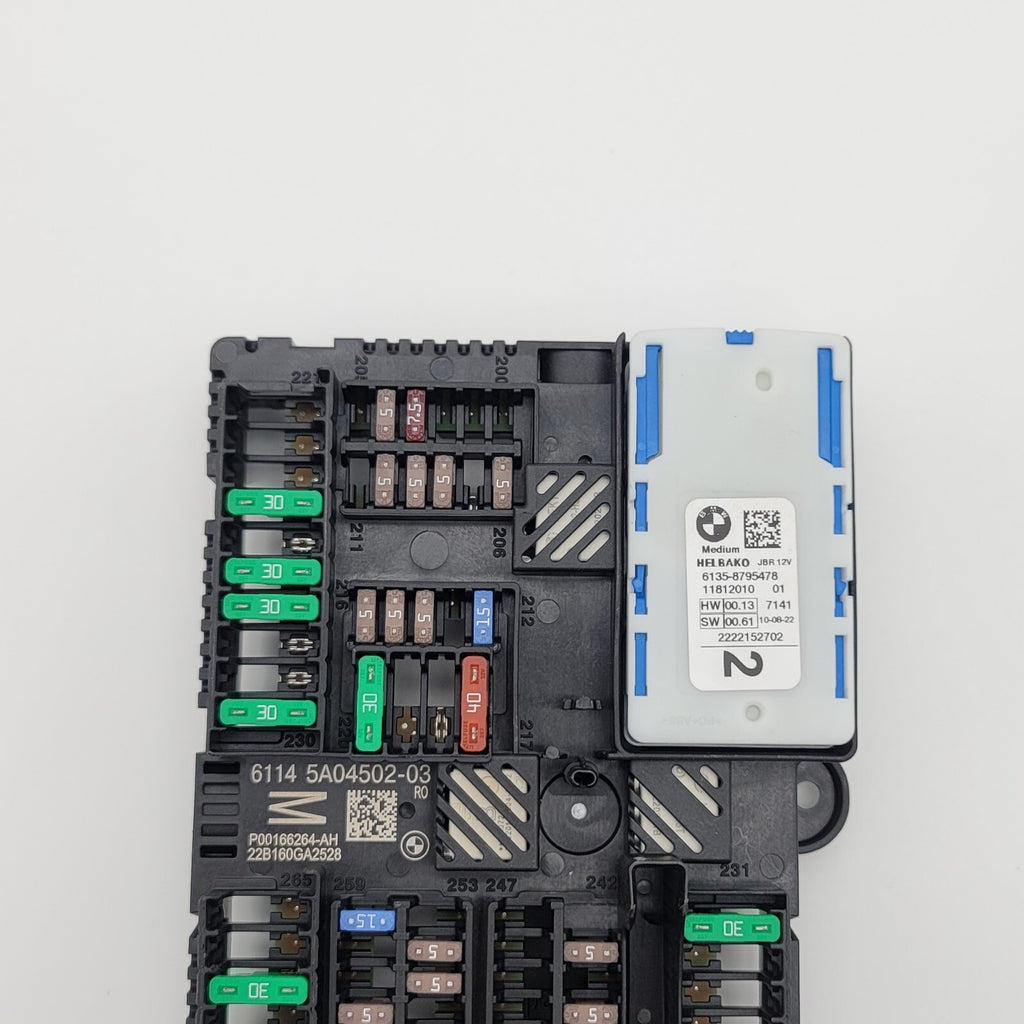 2018- 2023 BMW X4 X3 G02 G01 FUSE BOX REAR CONTROL SWITCH 5A04502 8795478 OEM