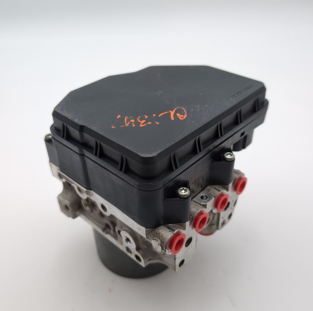2016 2017 2018 Infiniti Q50 3.0L AWD ABS Anti Lock Brake Pump 476604GK1A
