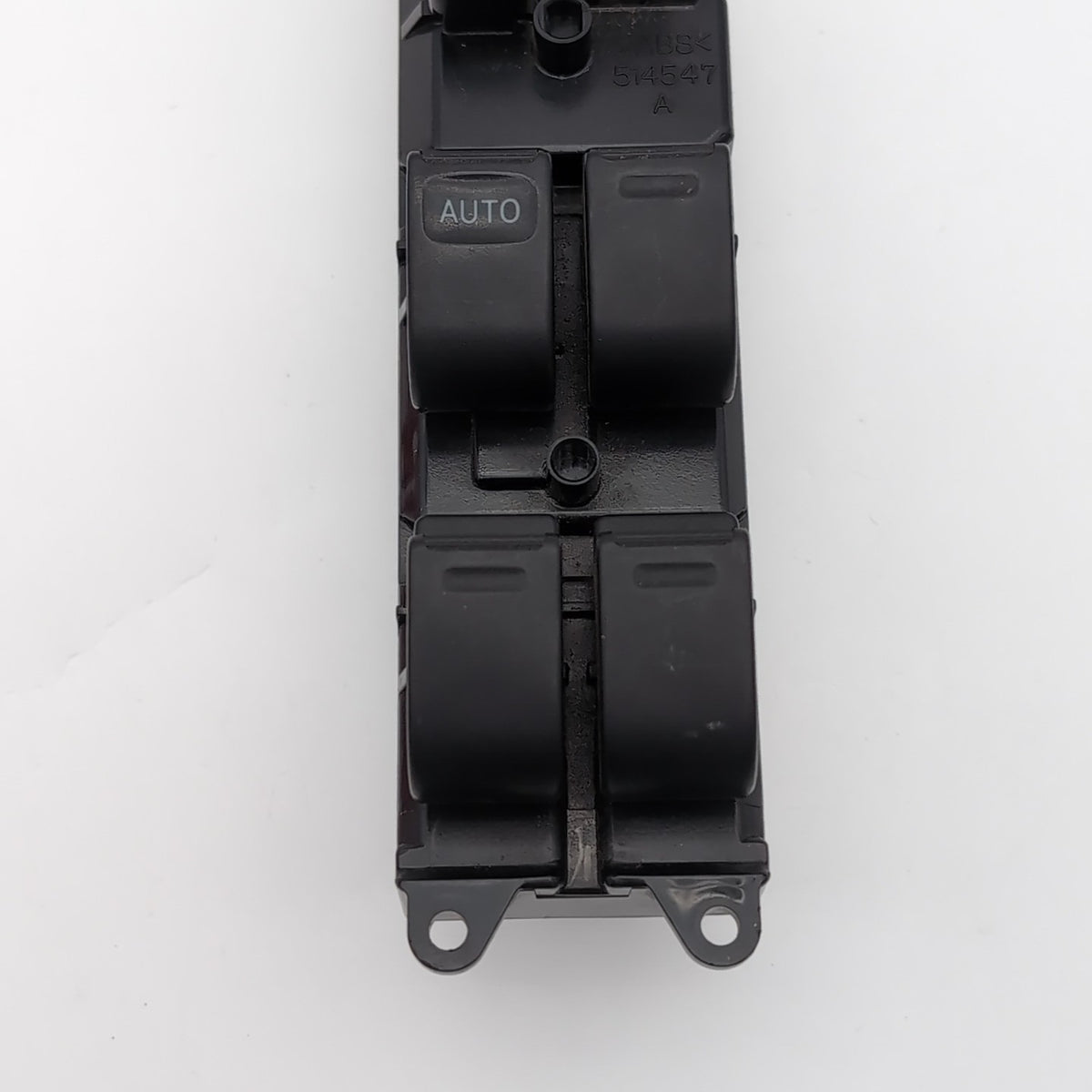 2003 20045 2005 Toyota 4RUNNER Front Left Master Window Switch 84820-35090