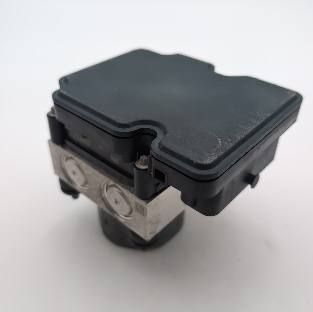 2019 2020 2021 2022 Nissan Rogue Sport ABS Anti Lock Brake Pump 476606MT0A