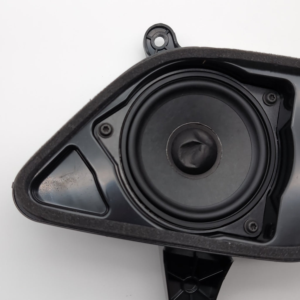 2019 - 2026 BMW X5 Rear Right D Pillar Harman Kardon Speaker Tweeter 2622520