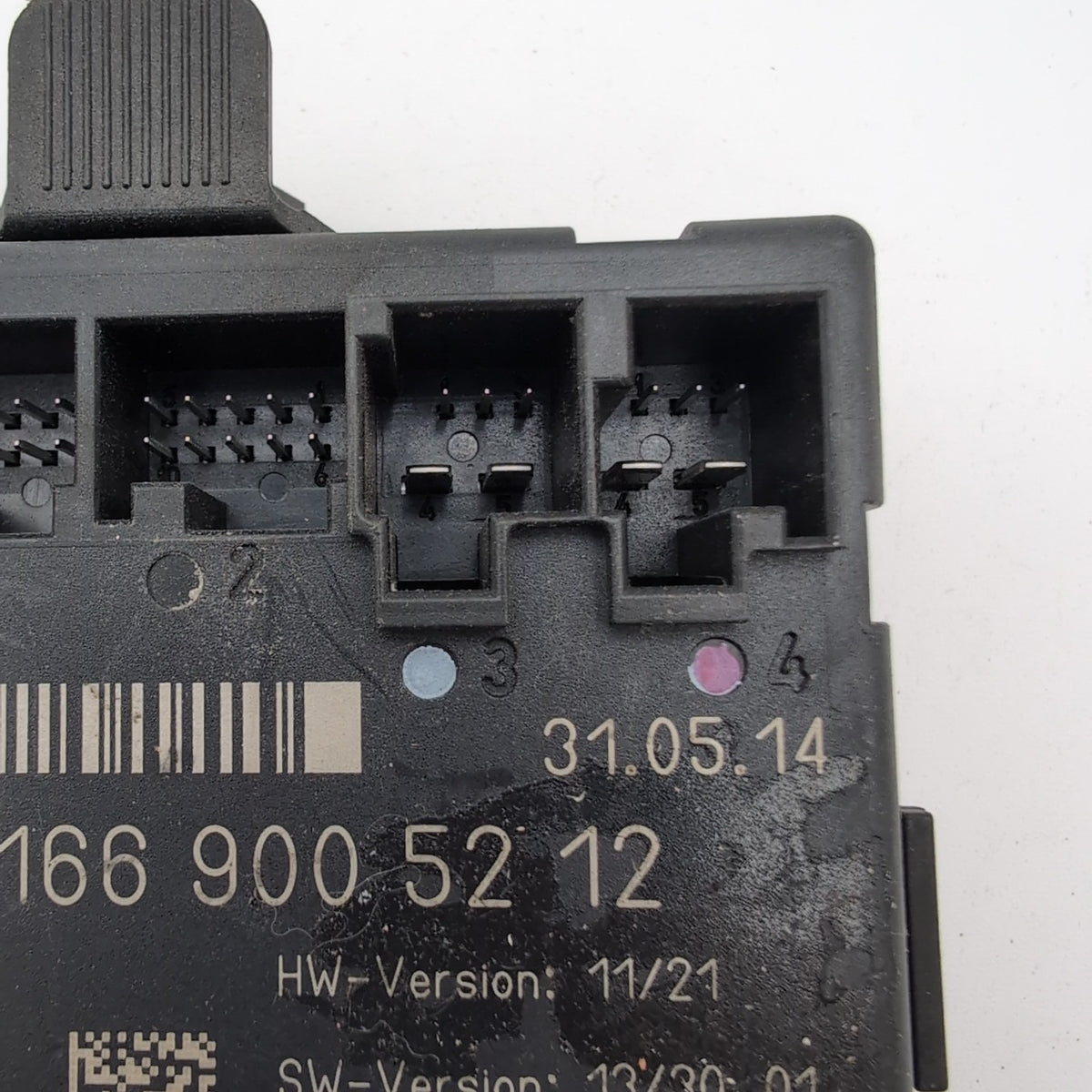 2013- 2019 Mercedes W166 GLE ML GL Front Right Door Control Module A1669005212