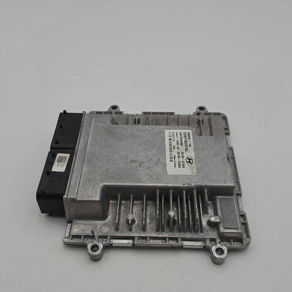 2022 2023 Hyundai Genesis G70 2.0 Engine Computer Control Module ECU 39130-2C604
