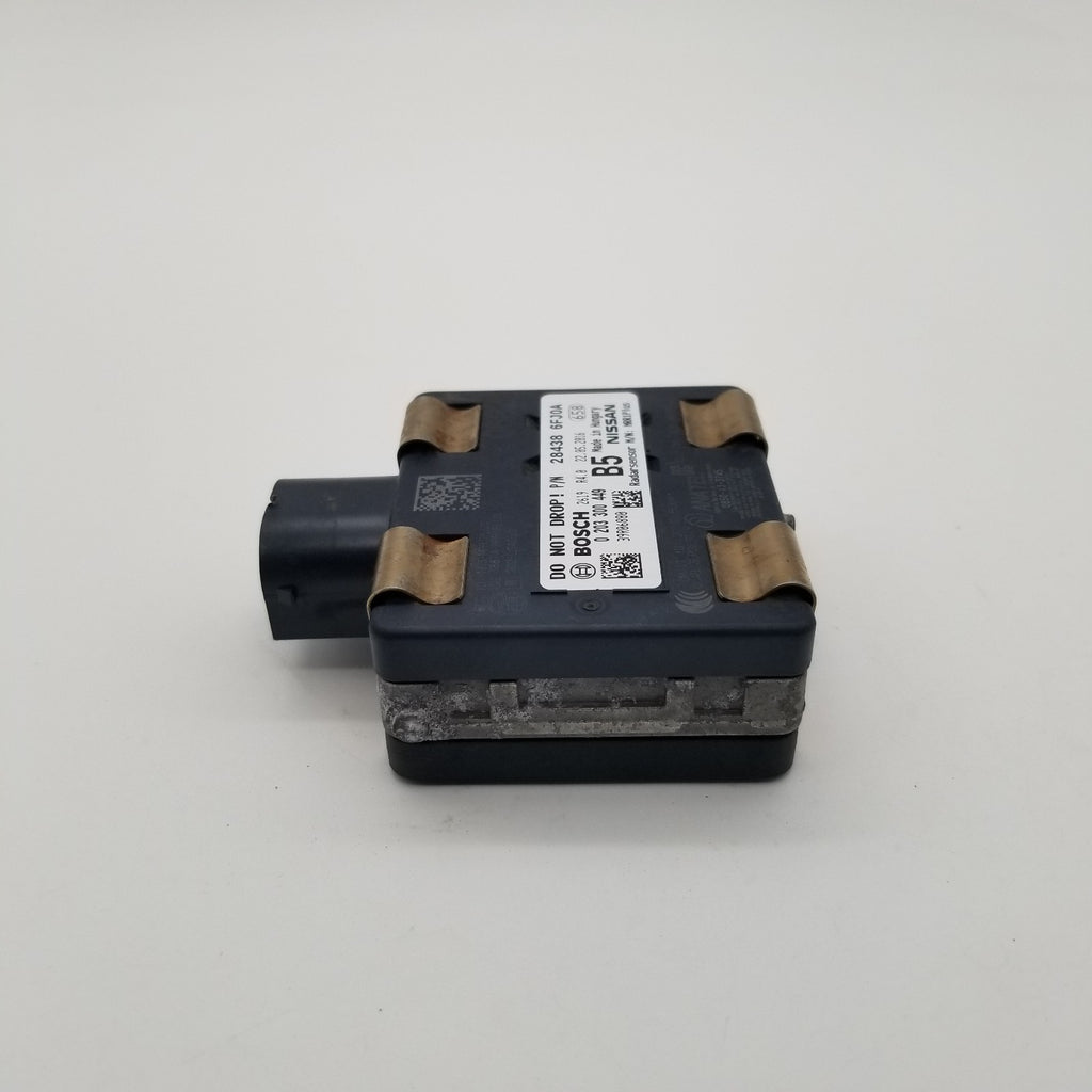 2015- 2017 NISSAN ROGUE FRONT CRUISE CONTROL DISTANCE RADAR SENSOR 284386FJ0A