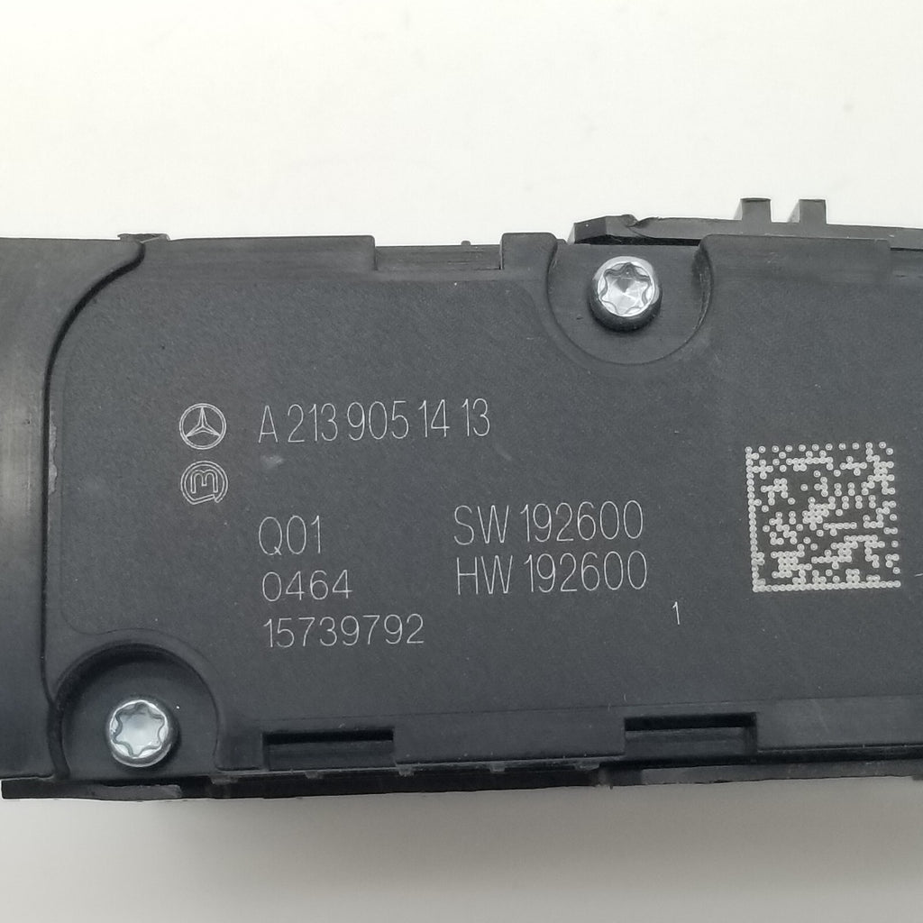 Mercedes Camera Parking Dynamic Button Panel Switch Block A2139051413