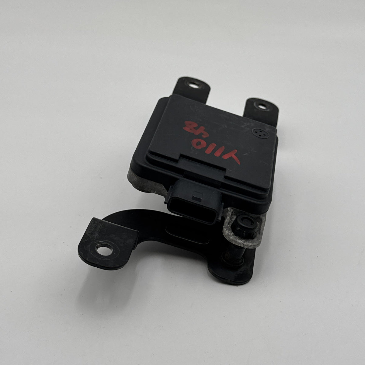 2019 2020 Hyundai Santa Fe Cruise Control Distance Radar Sensor 99110-S2000