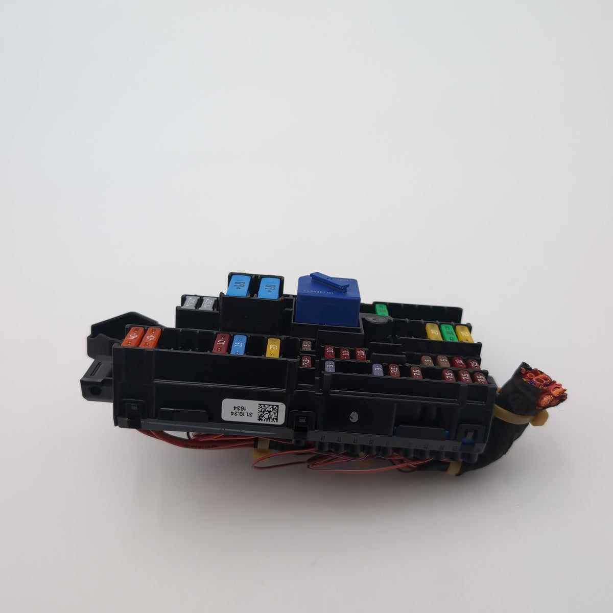 2023 - 2026 BMW X3 G60 G45 G70 G90 Right Power Distribution Fuse Box 5A039C3