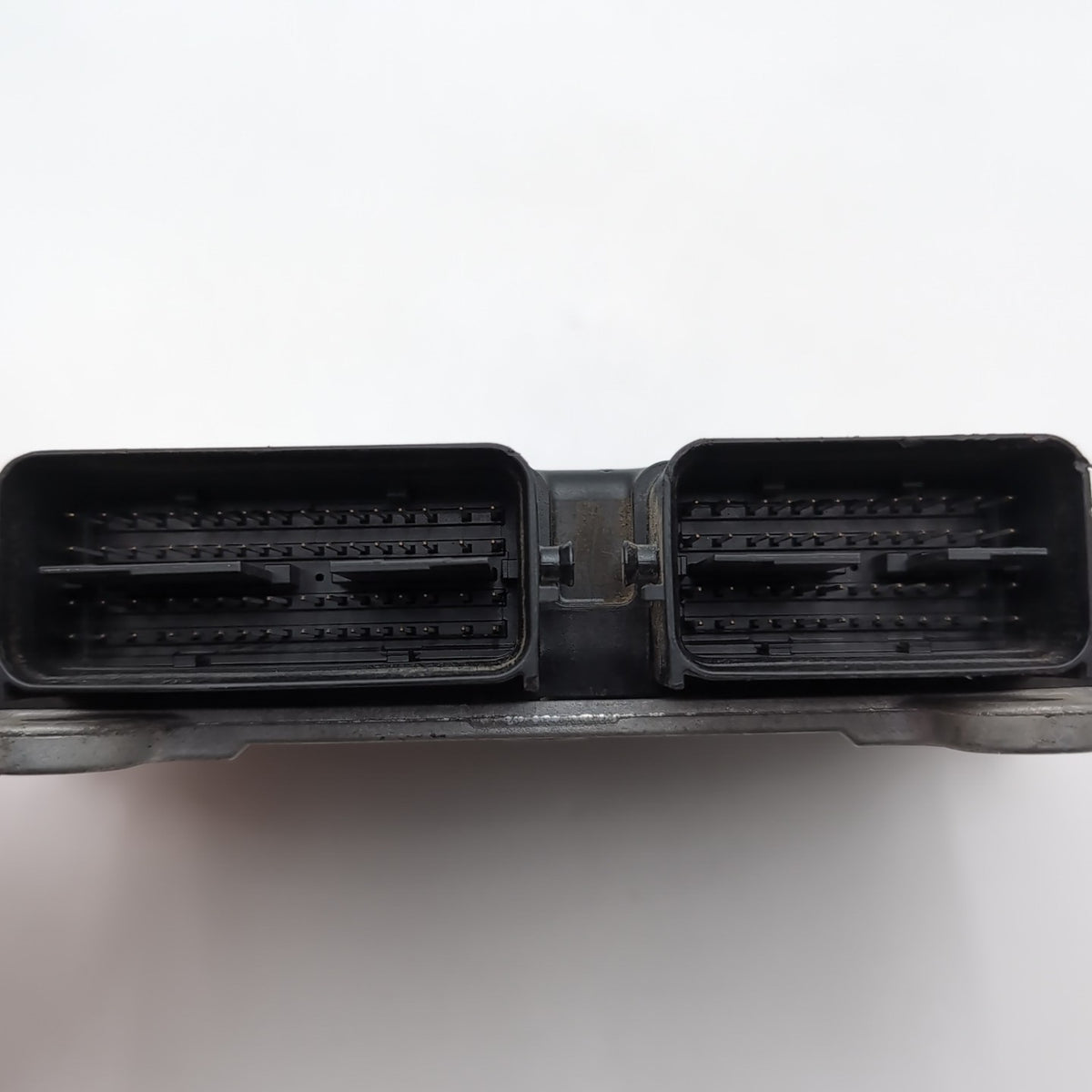 2017 Mitsubishi Outlander Engine Control Computer Control Module ECM 1860C990