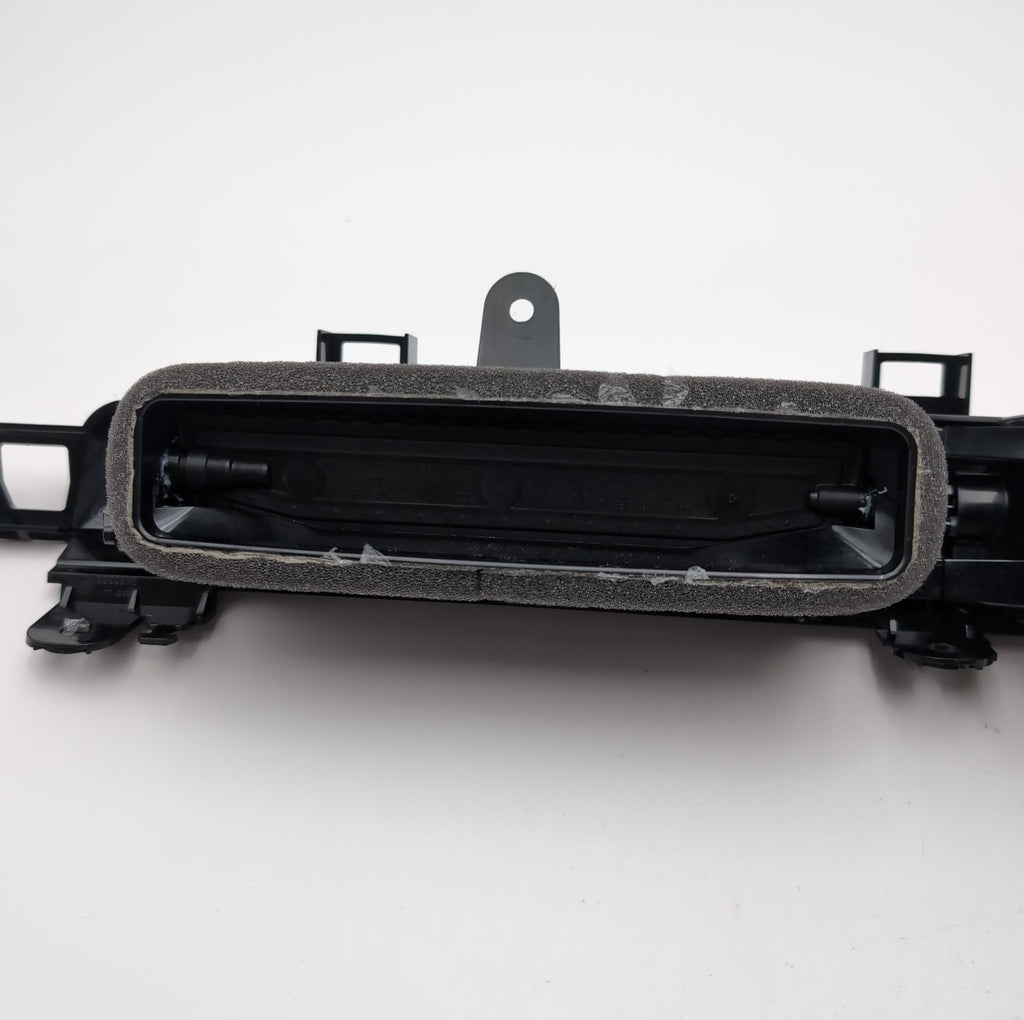 2023 2024 2025 BMW X2 U10 X1 U11 Center Dash Fresh Air Vent Grille 9483383 OEM