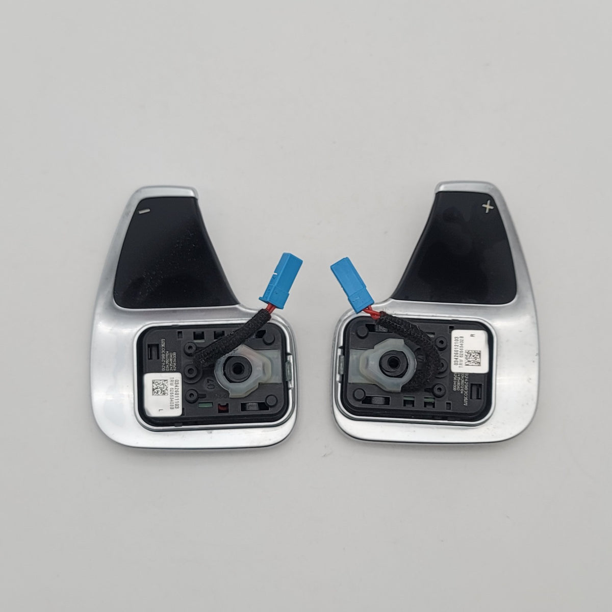 2014- 2016 BMW 428i Steering Wheel Paddle Shifter Set Up Down 62563402 62563403