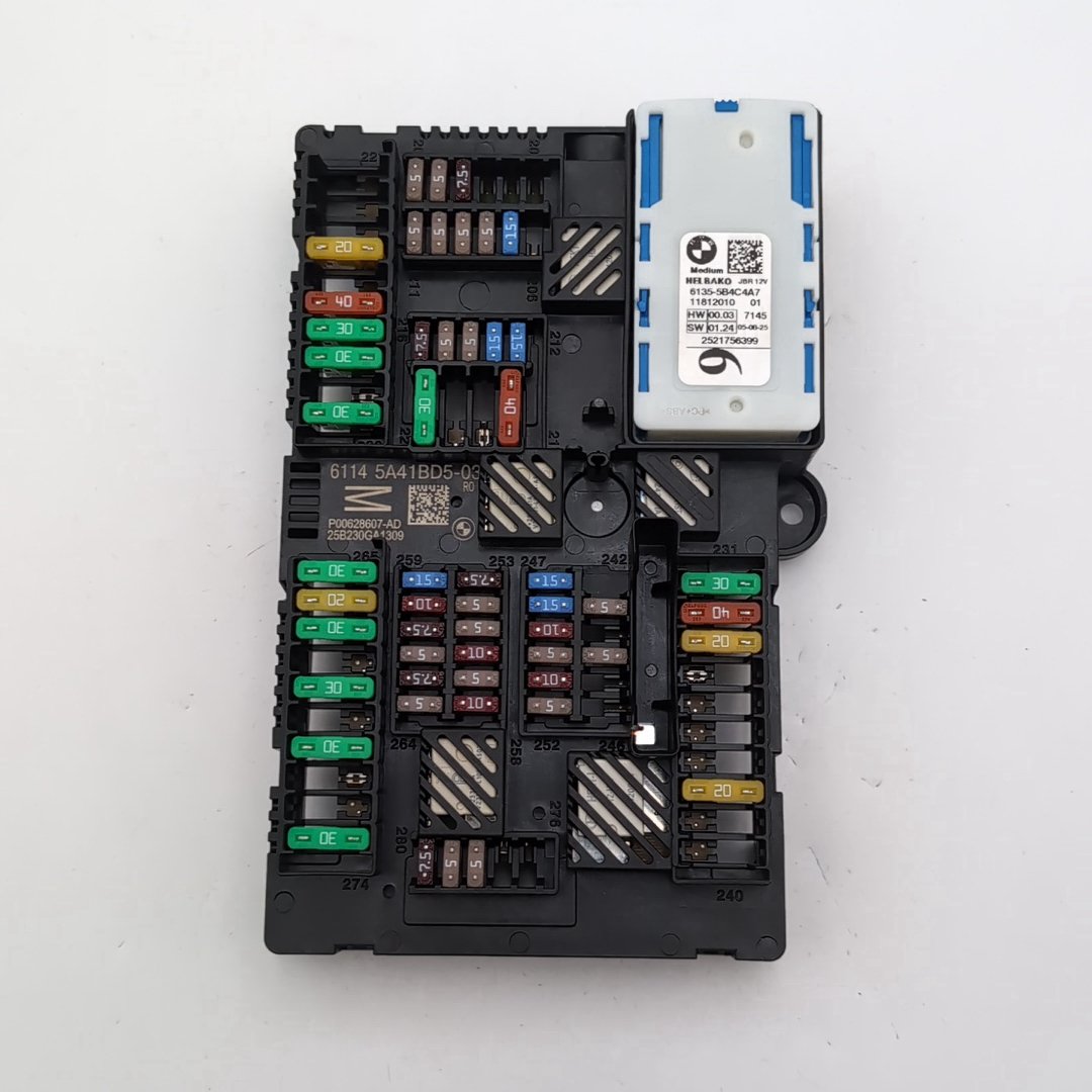 2022 - 2026 BMW X5 X6 X7 Rear Power Distribution Fuse Box OEM 5A41BD5