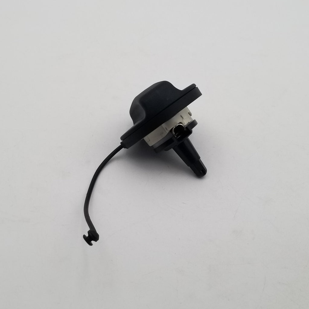 2019- 2023 BMW F98 F97 M5 M8 X4 X3 GAS FUEL TANK CAP FILLER 7470341