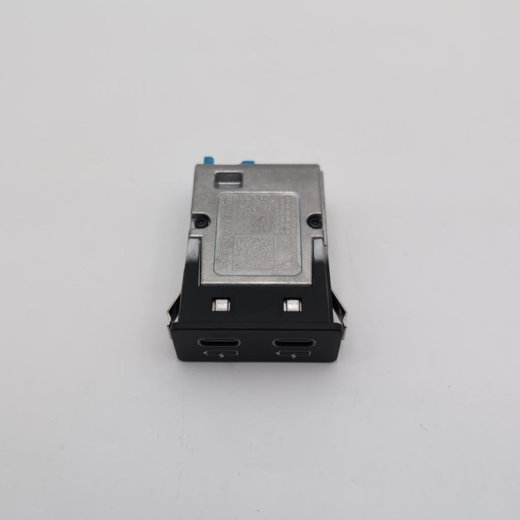 2019 - 2024 BMW G20 G26 F46 G30 G12 M3 M4 X1 X3 X4 Dual USB Port Socket 8711938