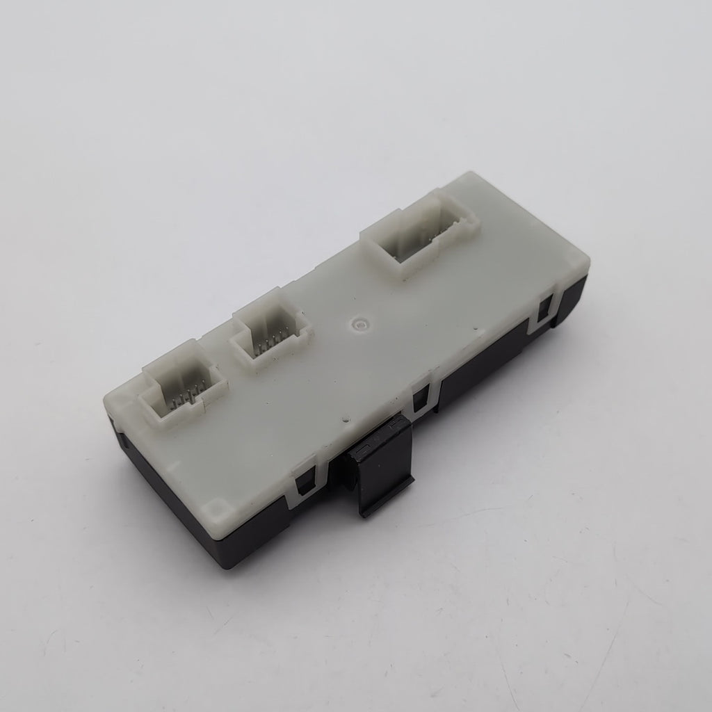 2021 - 2026 BMW G20 G30 M3 X3 X6 X6M Rear Liftgate Trunk Lid Control Module