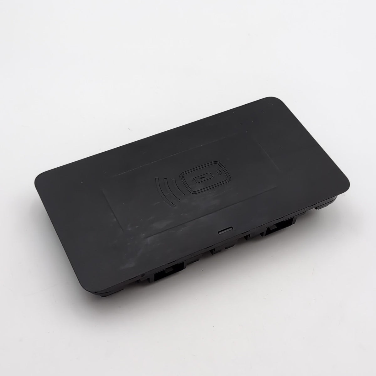 BMW G01 G20 G21 G28 PAD PHONE Wireless Charger 8800367