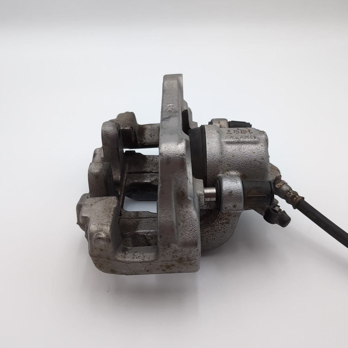 2012-2018 BMW 320I 328I F30 FRONT LEFT SIDE BRAKE CALIPER LH OEM