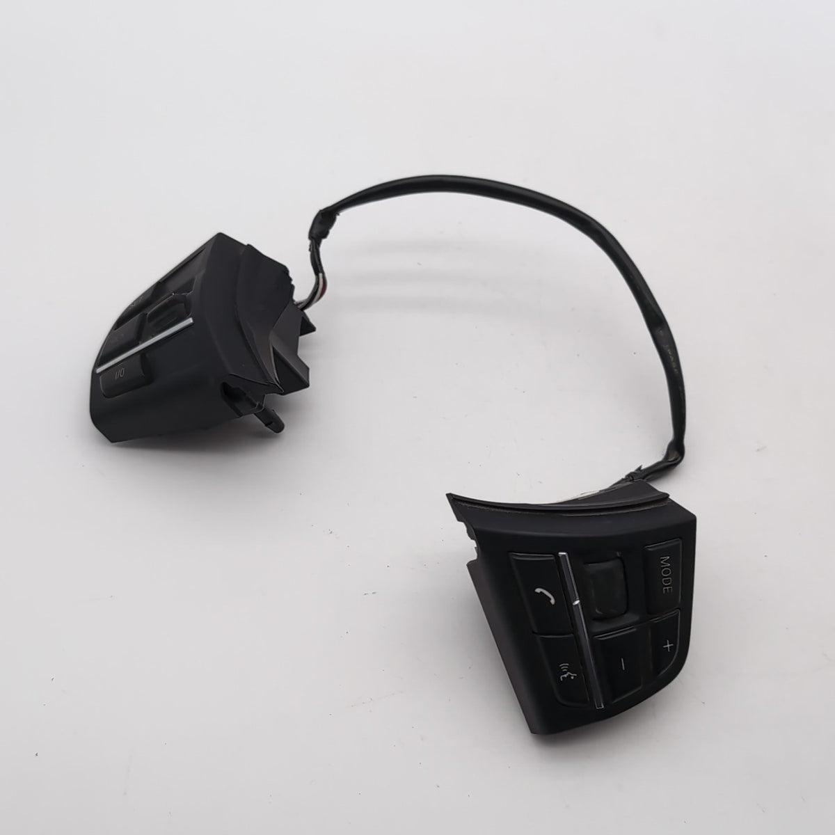 2009- 2015 BMW 750i 750Li Steering Wheel Cruise Control Volume Switch 9229483