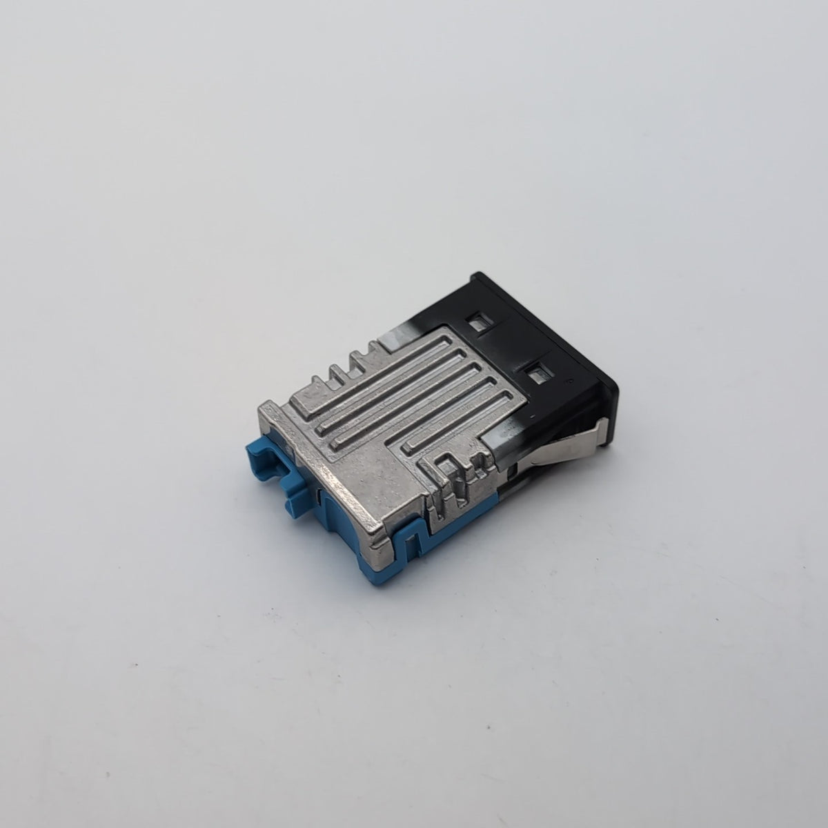 2019 - 2026 BMW G20 G21 G22 G26 G15 G30 G31 X3 Single USB Socket Port 5B51C70