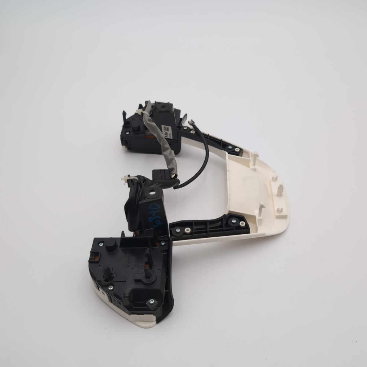 2016 - 2022 Toyota Prius Steering Wheel Cruise Control Radio Phone Switch Trim