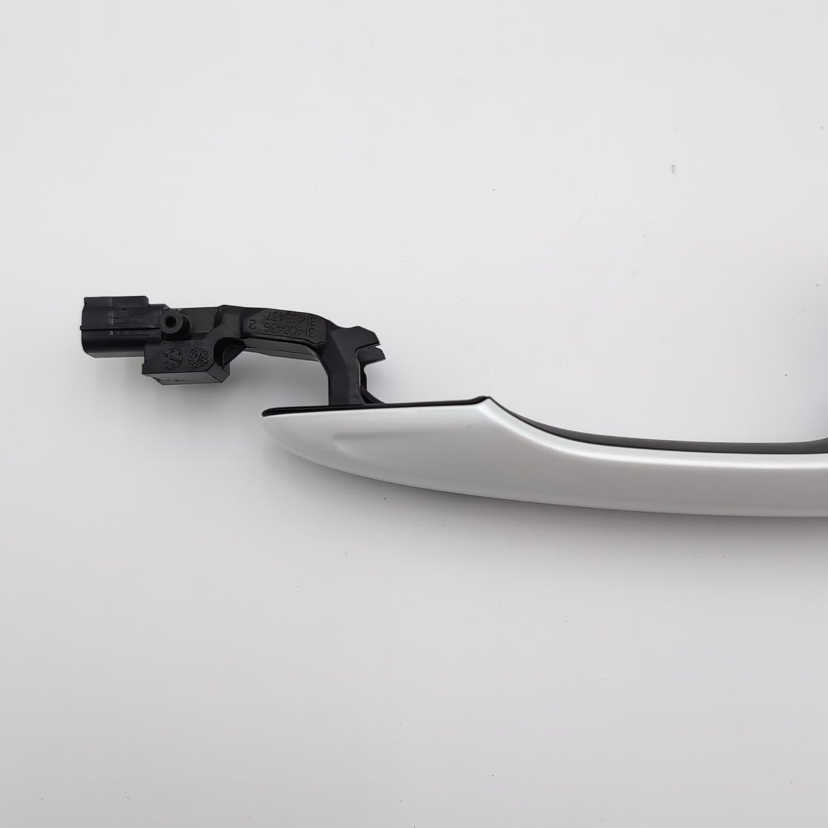 2018- 2025 VOLVO XC60 FRONT LEFT DRIVER SIDE DOOR OUTSIDE HANDLE