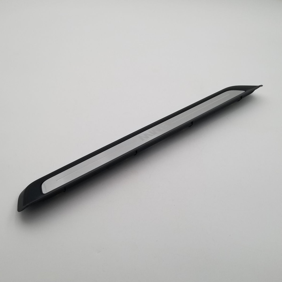 2019 - 2025 BMW G20 G21 G26 Front Left Right Door Trim Molding Sill Set 7407387