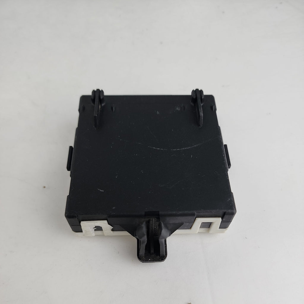 15-18 Mercedes W205 C400 C350e C300 Rear Left Side Door Control Module Unit