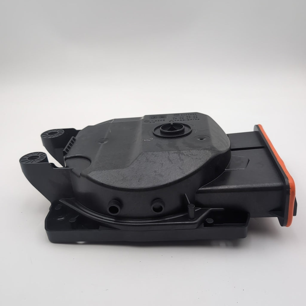 2023 2024 2025 BMW X1 U11 X2 U10 Right Central Bass Speaker ALEV1 OEM 9442224