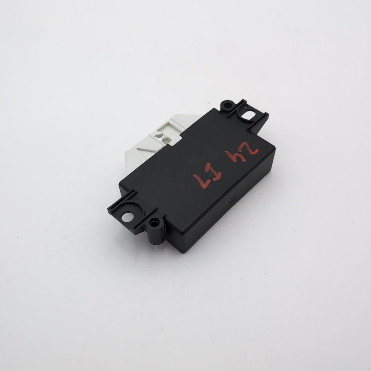 2024 2025 BMW i7 G70 PDC Parking Ultra Sonic Sensor Control Module 5B41AD4
