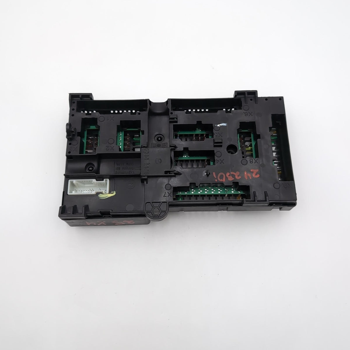 2022 2023 2024 2025 BMW X3 X4 G02 Power Distribution Fuse Box Module 5A04501